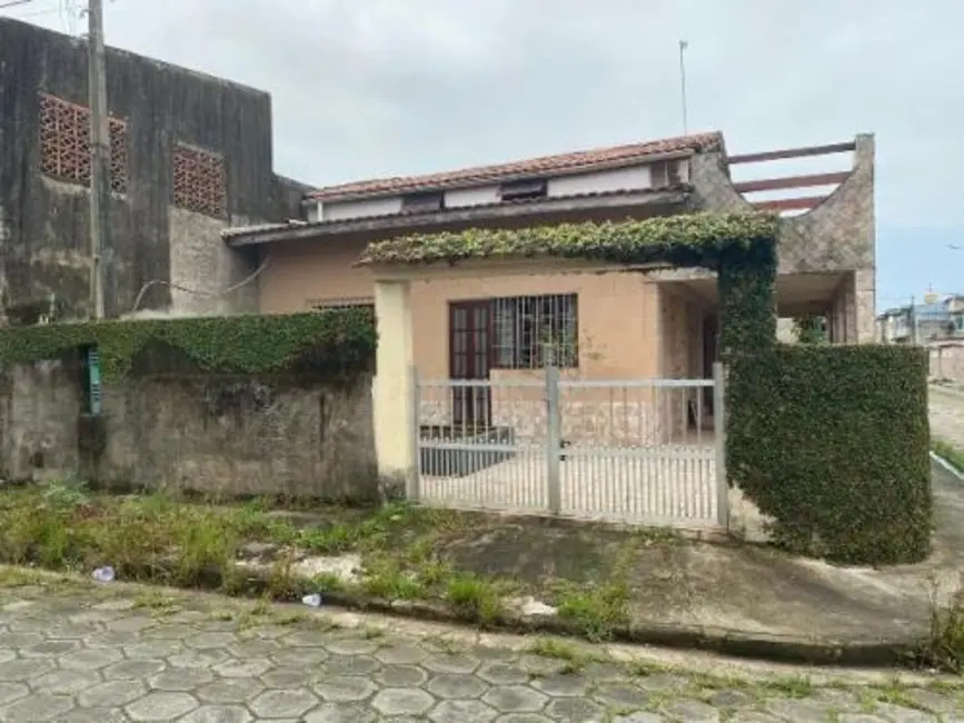 Foto 1 de Casa com 3 quartos à venda, 110m2 em Itanhaem - SP