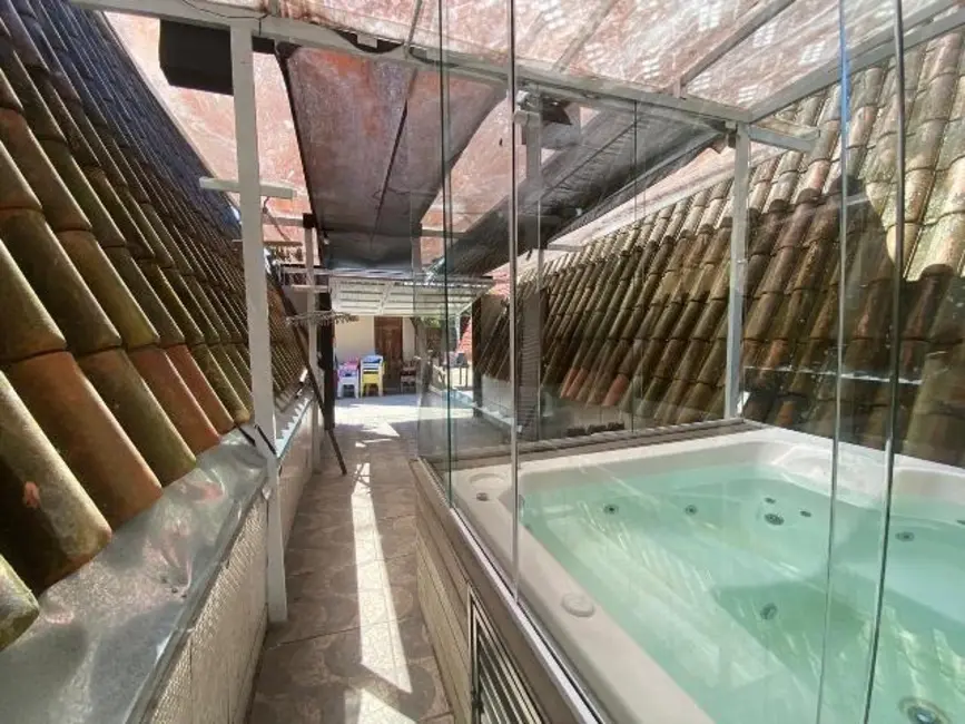 Foto 9 de Casa com 2 quartos à venda, 64m2 em Itanhaem - SP