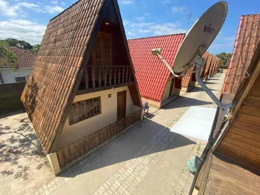 Foto 2 de Casa com 2 quartos à venda, 64m2 em Itanhaem - SP