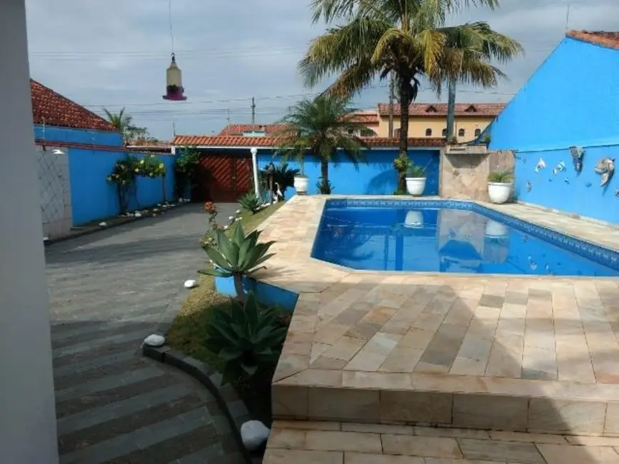 Foto 3 de Casa com 2 quartos à venda, 129m2 em Itanhaem - SP