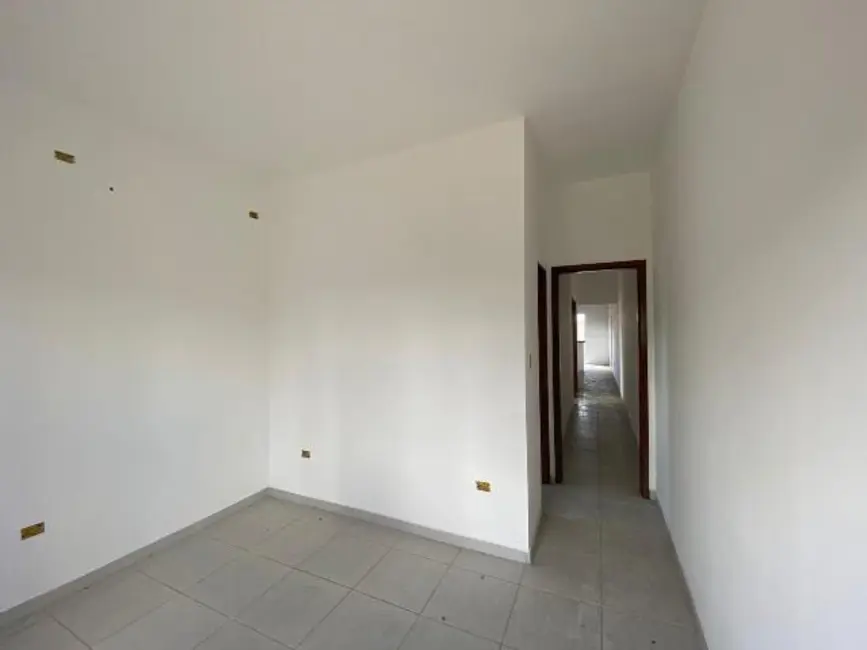 Foto 9 de Casa com 2 quartos à venda, 70m2 em Itanhaem - SP