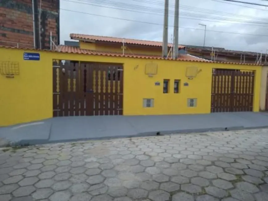 Foto 1 de Casa com 2 quartos à venda, 125m2 em Itanhaem - SP