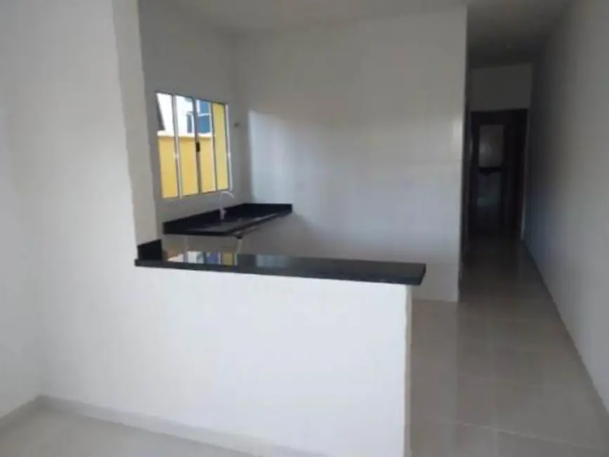 Foto 8 de Casa com 2 quartos à venda, 125m2 em Itanhaem - SP