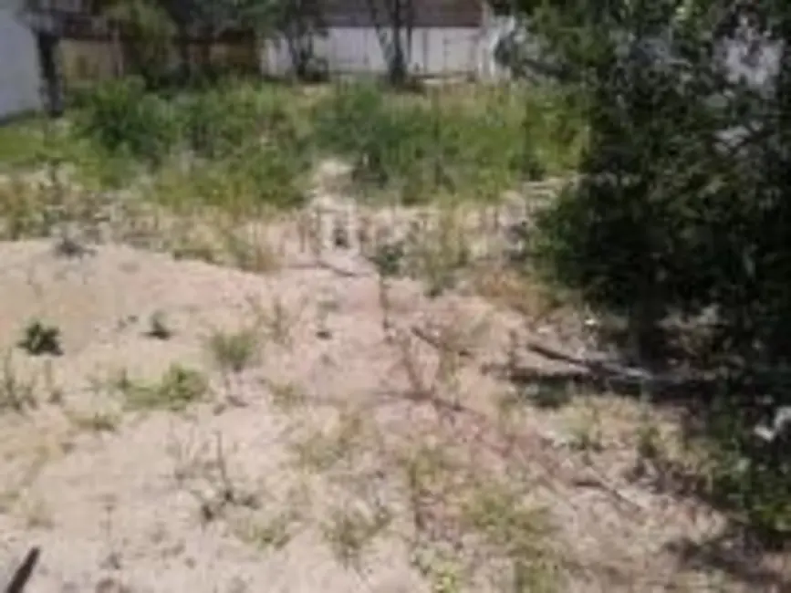 Foto 1 de Terreno / Lote à venda, 275m2 em Itanhaem - SP