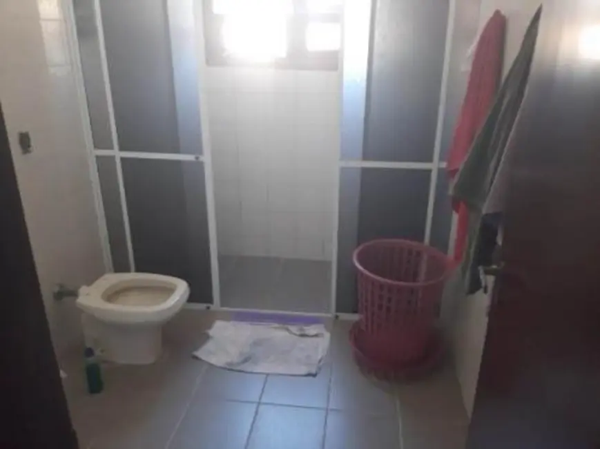 Foto 3 de Casa com 4 quartos à venda, 100m2 em Itanhaem - SP