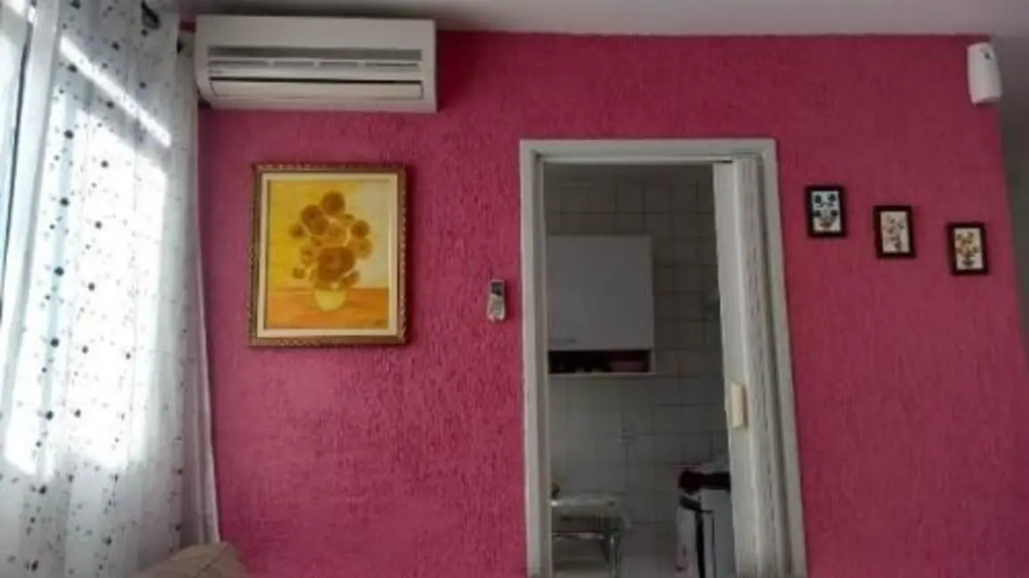 Apartamento com 2 quartos à venda, 50m2 em Itanhaem - SP - imagem 3 Foto 3 de Apartamento com 2 quartos à venda, 50m2 em Itanhaem - SP