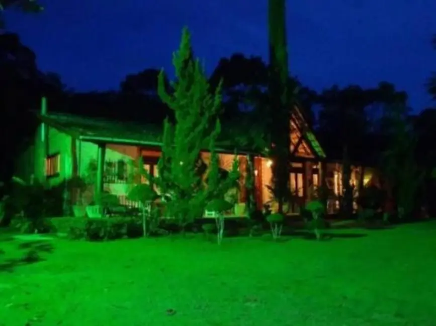 Foto 4 de Chácara com 4 quartos à venda, 300m2 em Itariri - SP