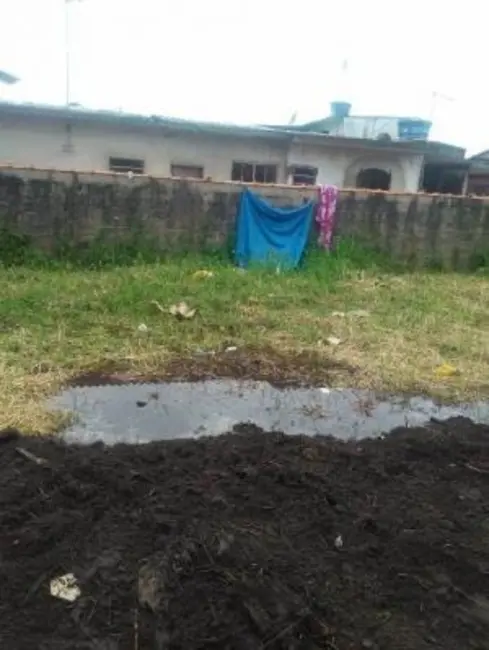 Foto 4 de Terreno / Lote à venda, 261m2 em Itanhaem - SP