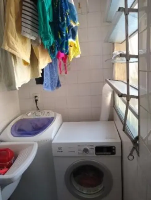 Foto 3 de Apartamento com 2 quartos à venda, 49m2 em Itanhaem - SP