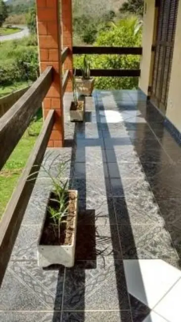 Foto 5 de Casa com 3 quartos à venda, 250m2 em Itanhaem - SP
