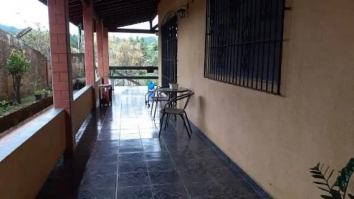 Foto 7 de Casa com 3 quartos à venda, 250m2 em Itanhaem - SP