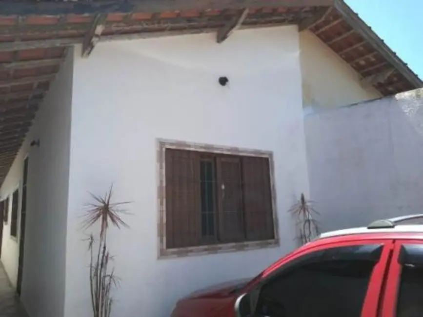 Foto 4 de Casa com 2 quartos à venda, 72m2 em Itanhaem - SP