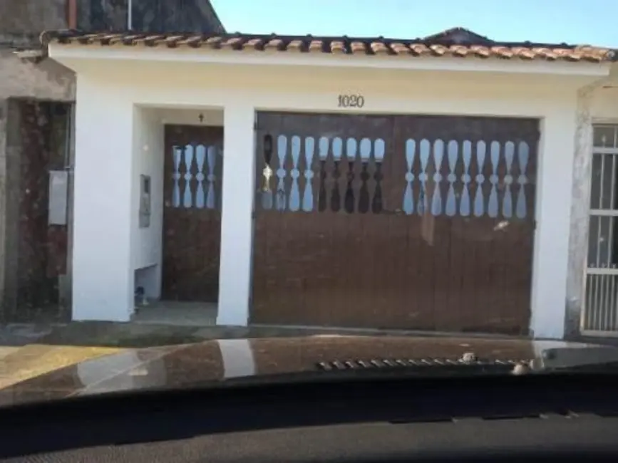 Foto 1 de Casa com 2 quartos à venda, 72m2 em Itanhaem - SP