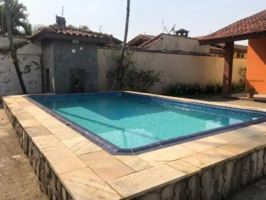 Casa com 3 quartos à venda, 137m2 em Itanhaem - SP - imagem 6 Foto 6 de Casa com 3 quartos à venda, 137m2 em Itanhaem - SP
