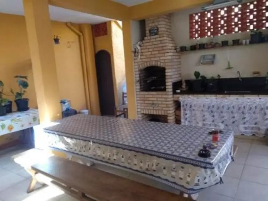 Foto 3 de Casa com 5 quartos à venda, 144m2 em Itanhaem - SP