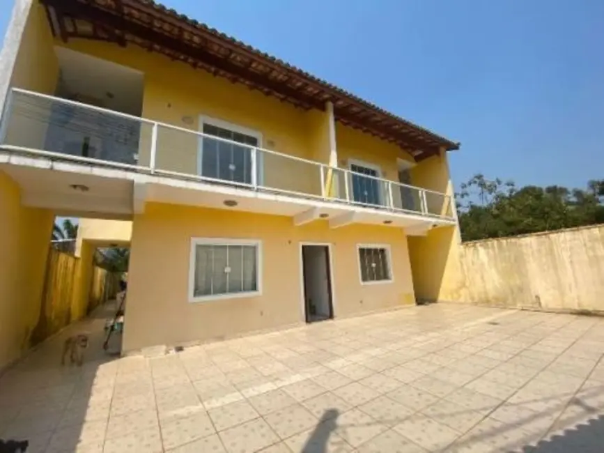 Foto 1 de Casa com 2 quartos à venda, 70m2 em Itanhaem - SP
