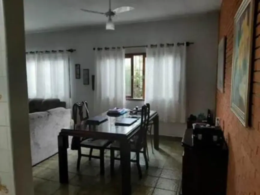 Foto 8 de Casa com 3 quartos à venda, 177m2 em Itanhaem - SP