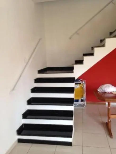 Foto 4 de Casa com 6 quartos à venda, 385m2 em Itanhaem - SP