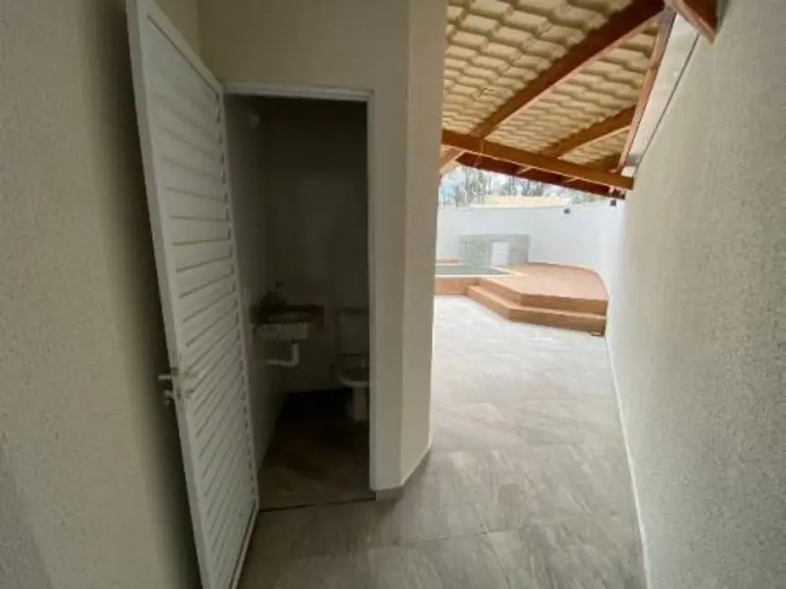 Foto 5 de Casa com 2 quartos à venda, 93m2 em Itanhaem - SP