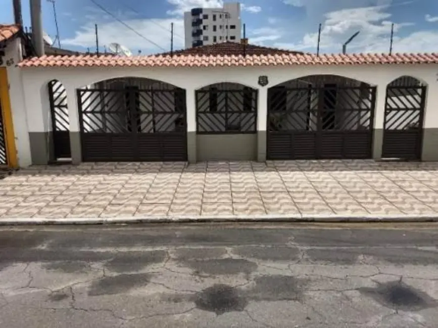 Foto 1 de Casa com 3 quartos à venda, 250m2 em Solemar, Praia Grande - SP