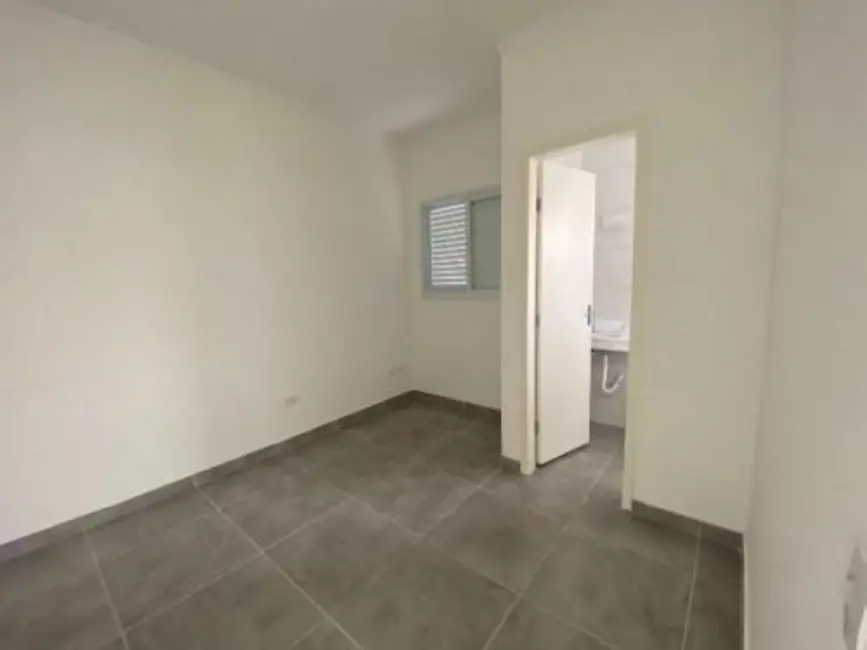 Casa de Condomínio com 2 quartos à venda, 49m2 em Itanhaem - SP - imagem 9 Foto 9 de Casa de Condomínio com 2 quartos à venda, 49m2 em Itanhaem - SP