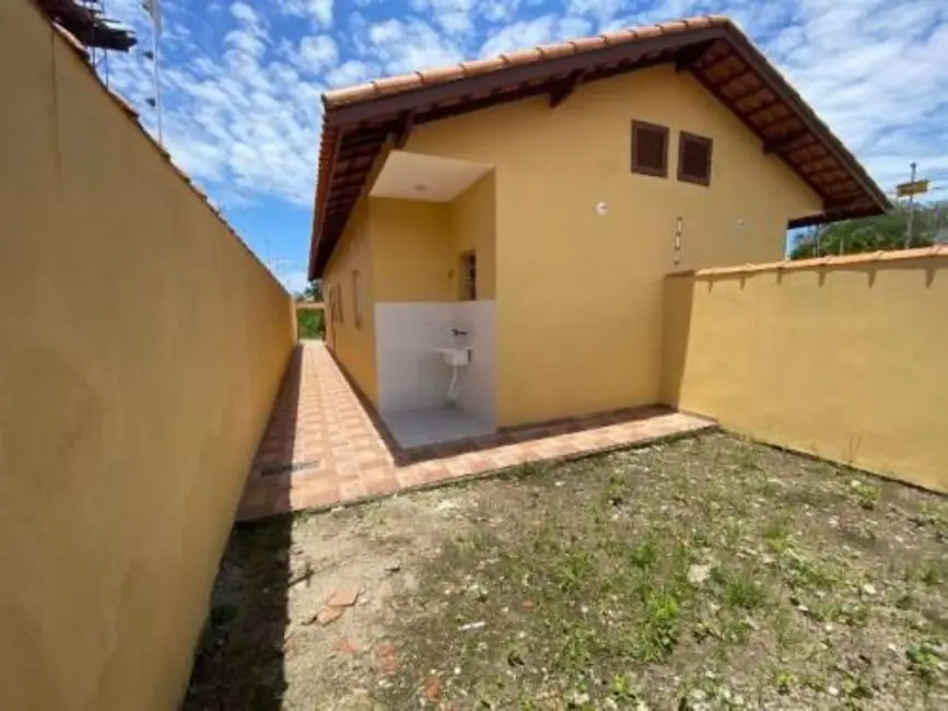 Foto 3 de Casa com 2 quartos à venda, 52m2 em Itanhaem - SP