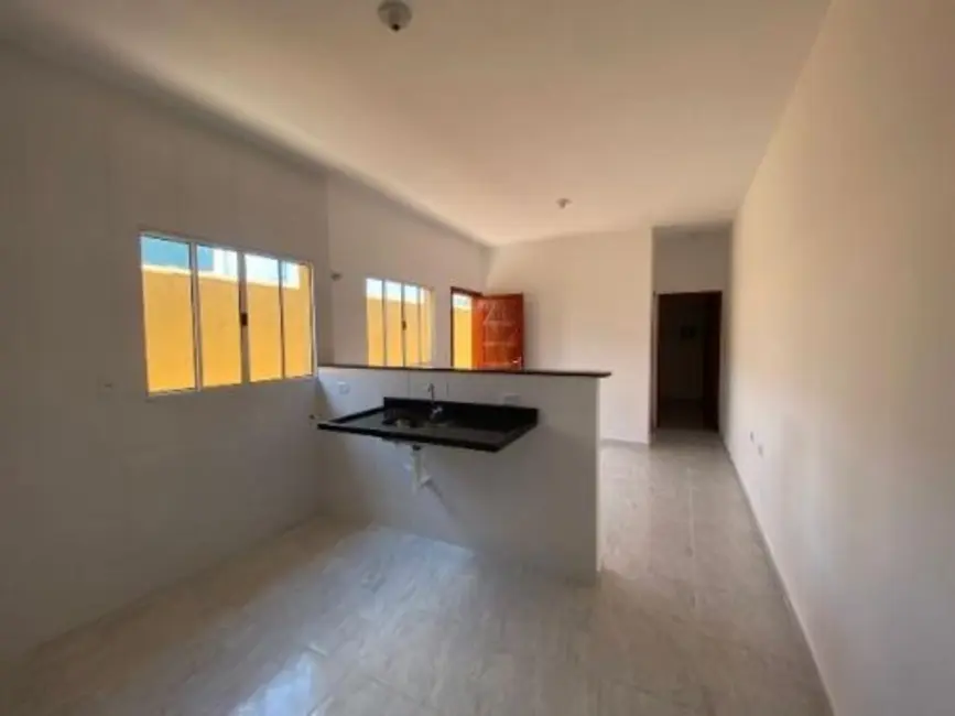 Foto 6 de Casa com 2 quartos à venda, 52m2 em Itanhaem - SP