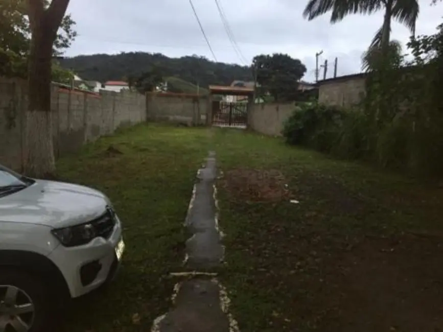 Chácara à venda em Itanhaem - SP - imagem 1 Foto 1 de Chácara à venda em Itanhaem - SP