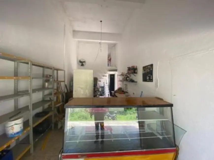 Casa com 1 quarto à venda, 80m2 em Itanhaem - SP - imagem 4 Foto 4 de Casa com 1 quarto à venda, 80m2 em Itanhaem - SP