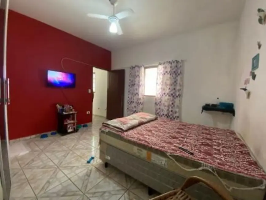 Foto 5 de Casa com 4 quartos à venda, 141m2 em Itanhaem - SP