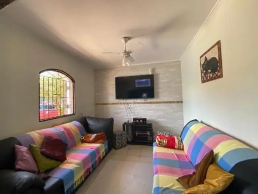 Foto 7 de Casa com 5 quartos à venda, 210m2 em Itanhaem - SP