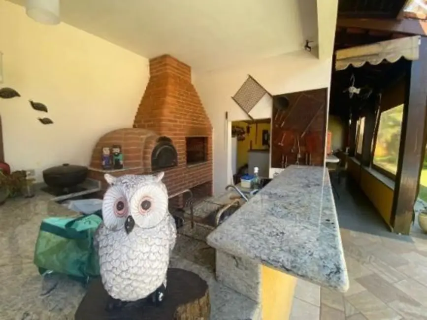 Foto 6 de Casa com 4 quartos à venda, 315m2 em Itanhaem - SP