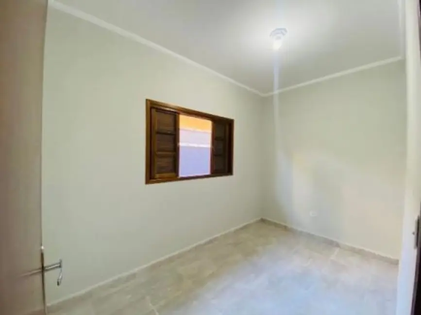 Foto 9 de Casa com 2 quartos à venda, 50m2 em Itanhaem - SP