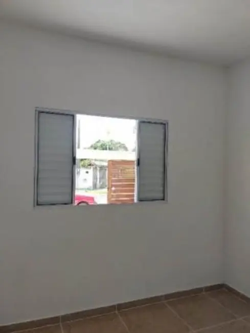 Foto 3 de Casa com 2 quartos à venda, 70m2 em Itanhaem - SP