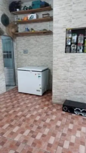 Casa com 3 quartos à venda, 100m2 em Samambaia, Praia Grande - SP - imagem 3 Foto 3 de Casa com 3 quartos à venda, 100m2 em Samambaia, Praia Grande - SP