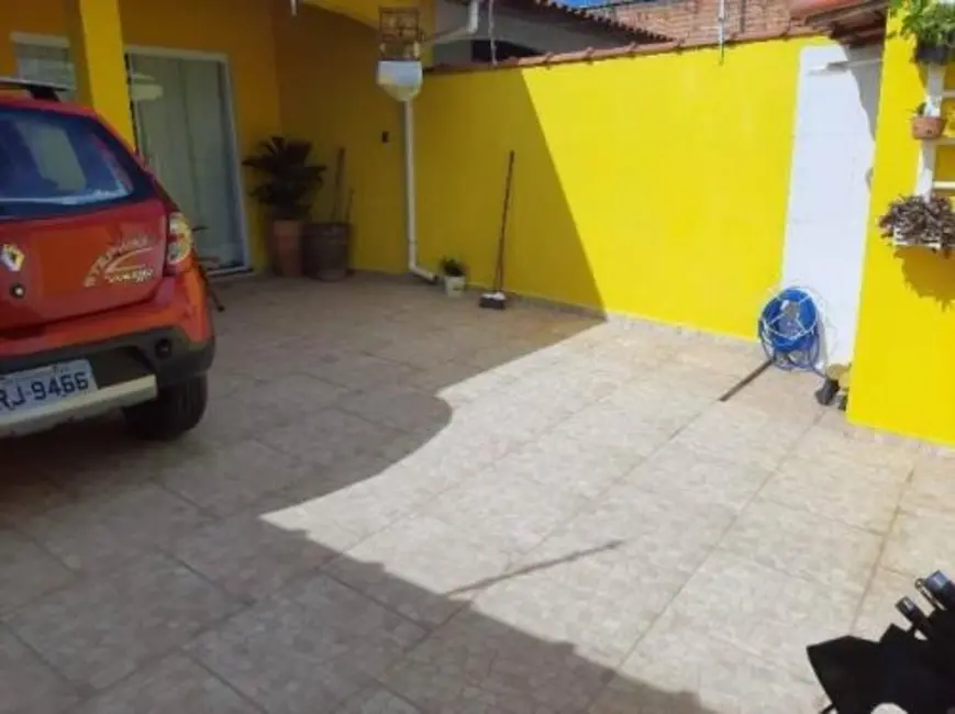 Foto 1 de Casa com 3 quartos à venda, 90m2 em Itanhaem - SP