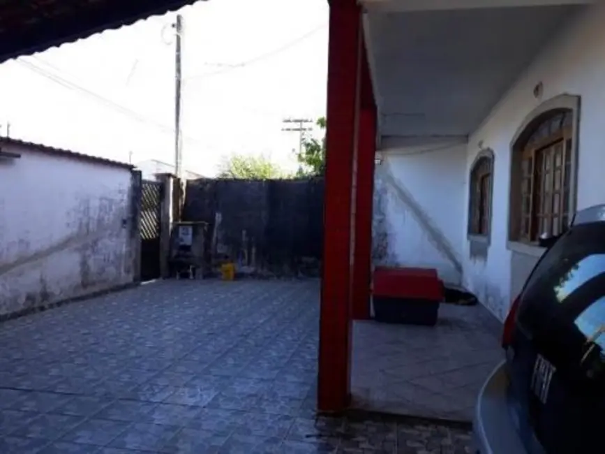 Foto 4 de Casa com 4 quartos à venda, 200m2 em Itanhaem - SP