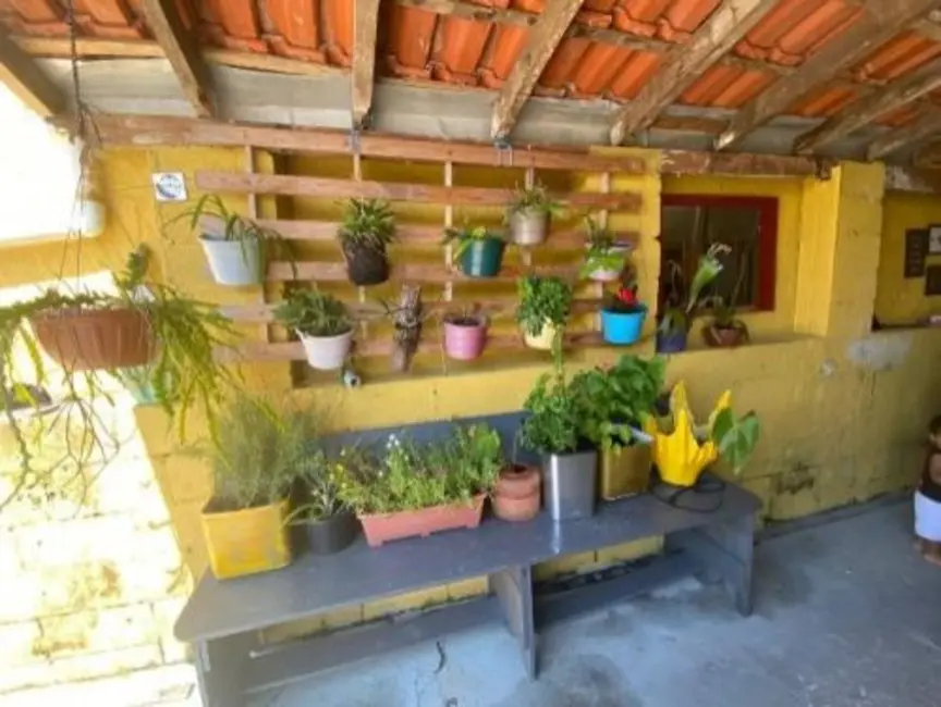 Foto 2 de Casa com 2 quartos à venda, 60m2 em Itanhaem - SP