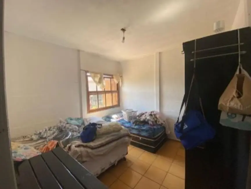 Foto 9 de Casa com 2 quartos à venda, 60m2 em Itanhaem - SP