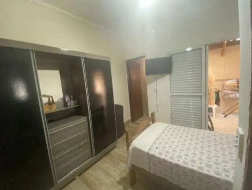 Foto 4 de Casa com 3 quartos à venda, 85m2 em Itanhaem - SP