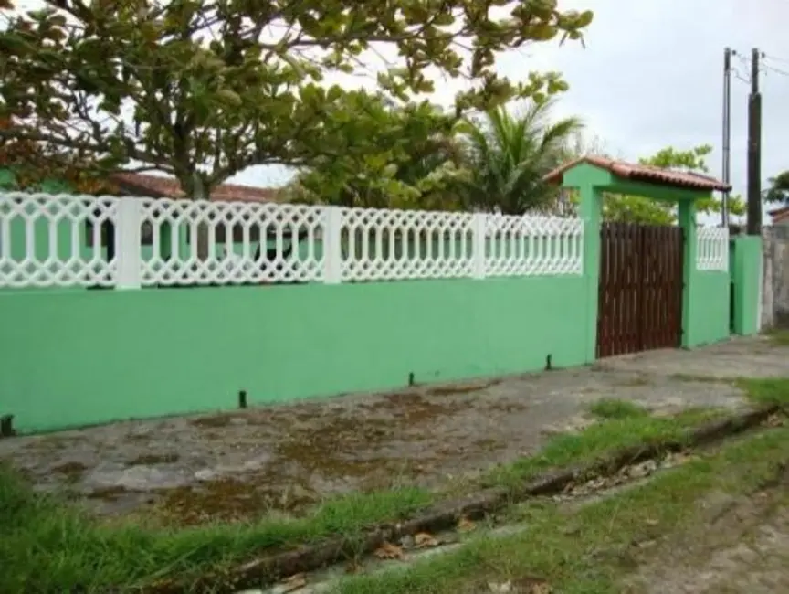 Foto 1 de Casa com 2 quartos à venda, 70m2 em Itanhaem - SP