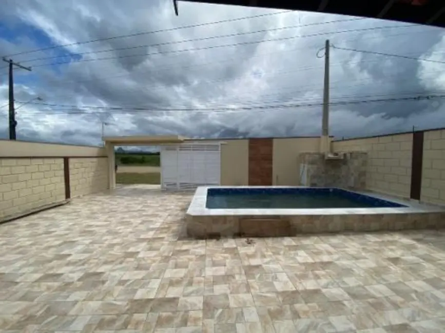 Foto 3 de Casa com 2 quartos à venda, 68m2 em Itanhaem - SP