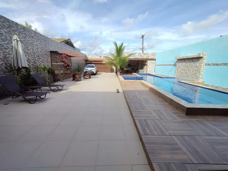 Foto 9 de Casa com 3 quartos à venda, 450m2 em Itanhaem - SP