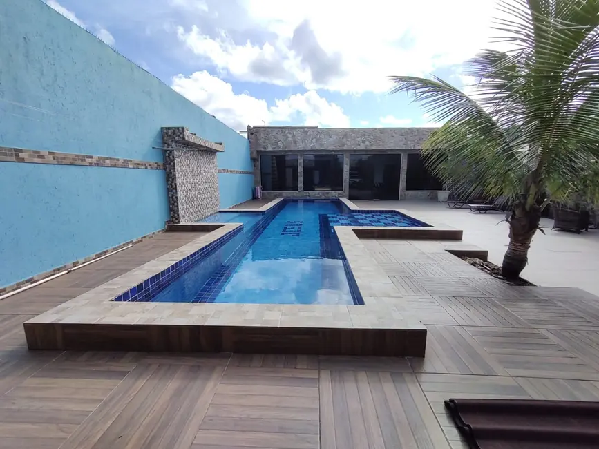 Foto 5 de Casa com 3 quartos à venda, 450m2 em Itanhaem - SP