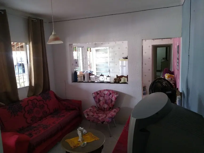 Foto 6 de Casa com 3 quartos à venda, 87m2 em Itanhaem - SP