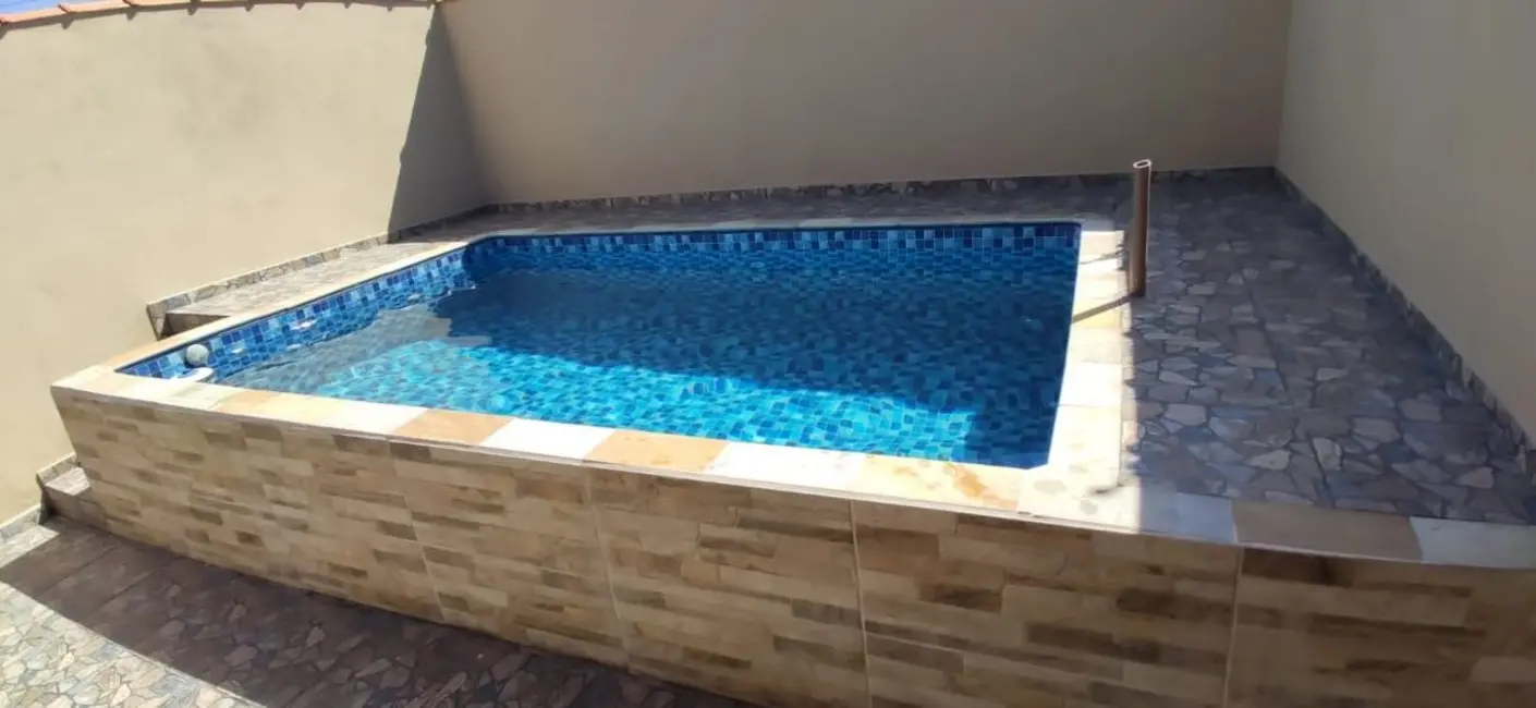 Foto 4 de Casa com 2 quartos à venda, 70m2 em Itanhaem - SP