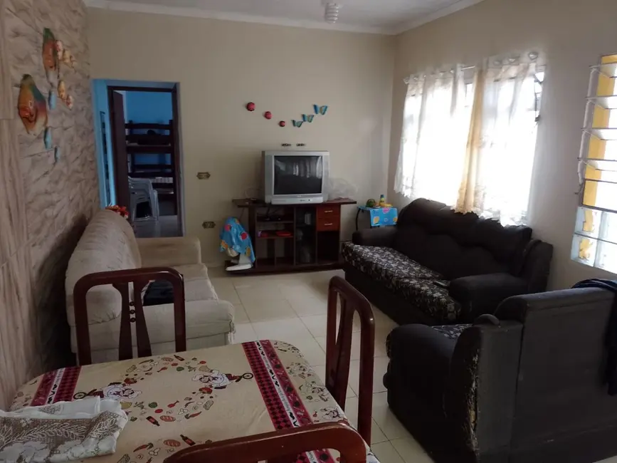 Foto 3 de Casa com 2 quartos à venda, 70m2 em Itanhaem - SP
