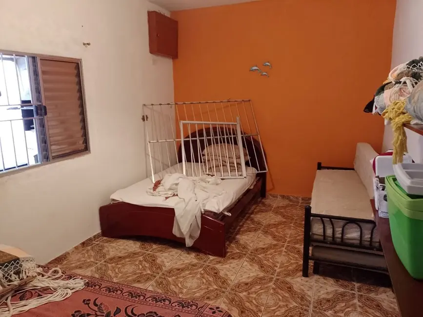 Foto 4 de Casa com 2 quartos à venda, 70m2 em Itanhaem - SP