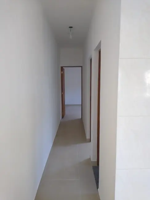 Foto 4 de Casa com 2 quartos à venda, 85m2 em Itanhaem - SP