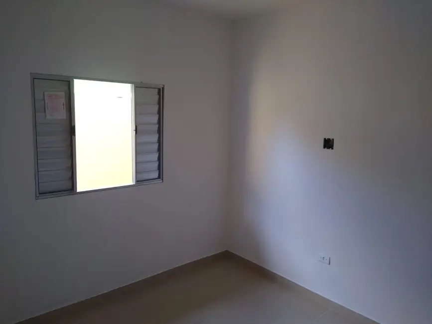 Foto 9 de Casa com 2 quartos à venda, 85m2 em Itanhaem - SP